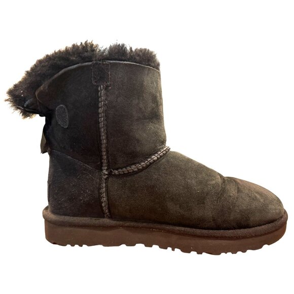 UGG Mini Bailey Bow II Boots Suede Sheepskin 1016501 Black Size 6 - Picture 2 of 7